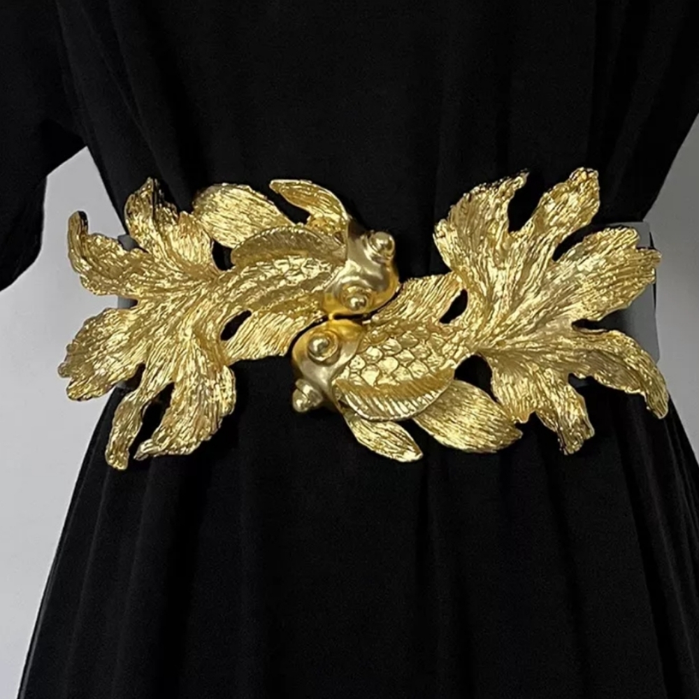 Gold FISH belt stretch STUNNING runway  vintage style fits most New statement